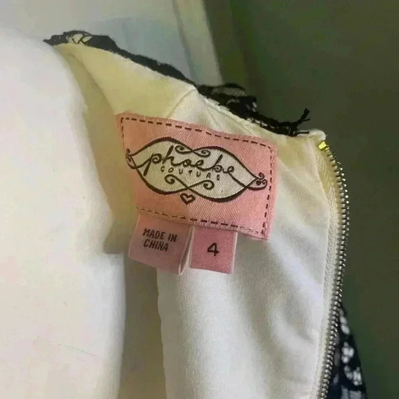 Phoebe Couture Sz 4Long Sleeve Round Neck Knee Length Dress. #167 - Picture 9 of 11